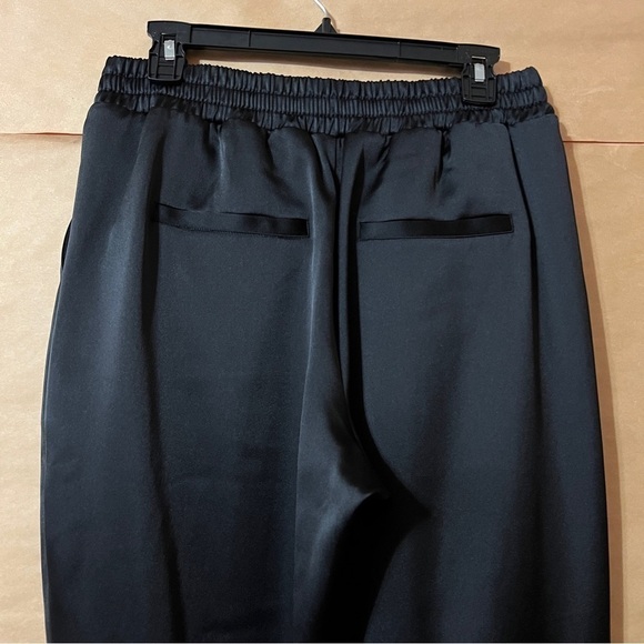 Spanx | Satin Jogger Pants High Rise Pull-On Pleated Trousers Black Size M - Picture 11 of 16